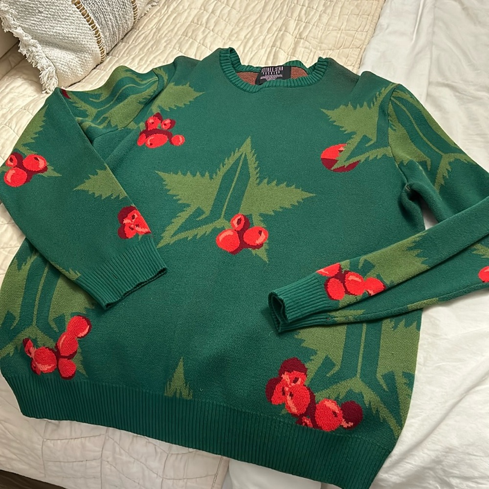 Jeffree Star holiday sweater